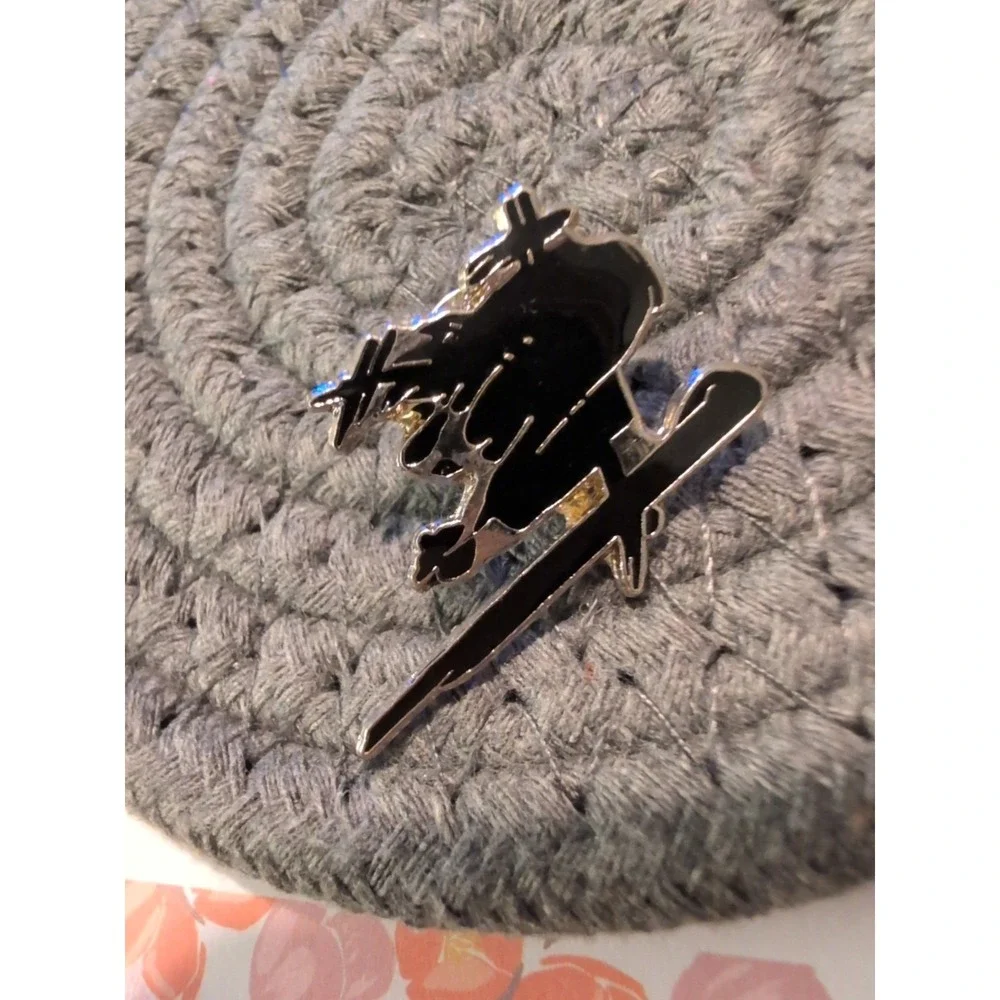 Lapel Pin Motorcycle‎ Bike week bike club kamikaze? Japanese Letter logo